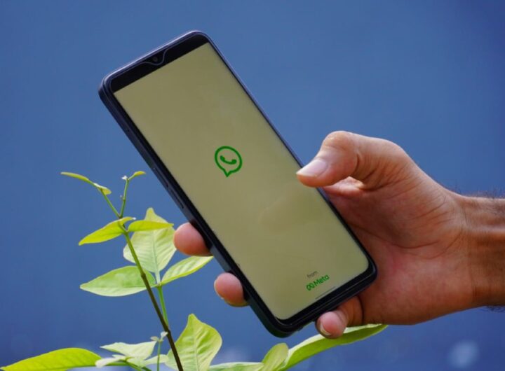 WhatsApp