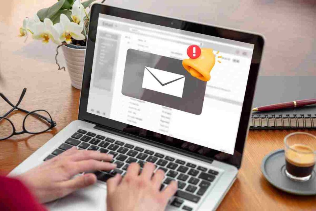 email: google lancia l'allarme non aprirla